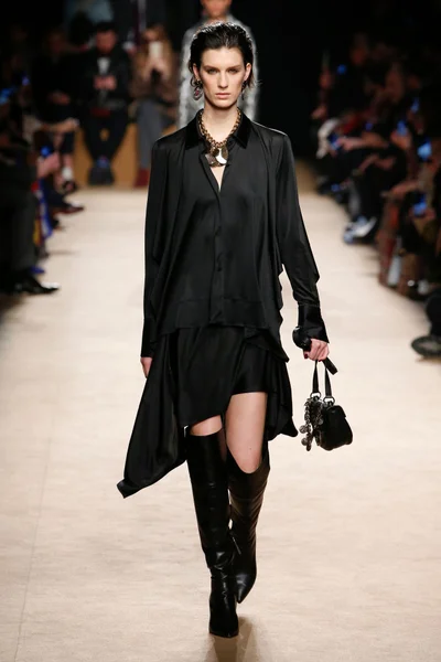 Look 6